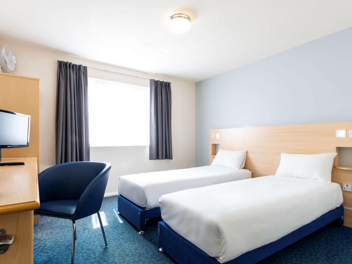 Go2 Dundee Camperdown Hotel Free Car Park Экстерьер фото