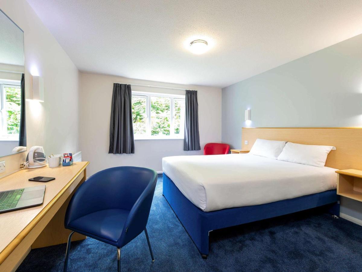 Go2 Dundee Camperdown Hotel Free Car Park Экстерьер фото